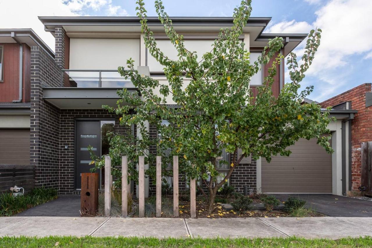 Primrose - Chic Mid-Century Style In Brunswick Villa Melbourne Eksteriør bilde